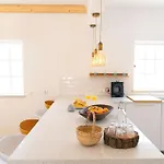 Дом отдыха Proud Progress Homes - Casa Portus