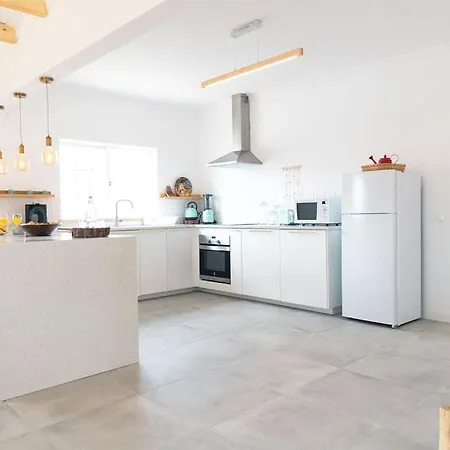 Casa Portus - *