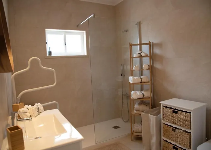 Proud Progress Homes - Casa Portus 펜션 *